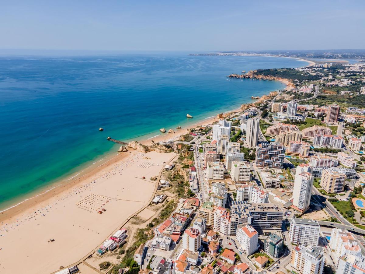 Апартаменты Encosta Da Marina Family Портиман Экстерьер фото